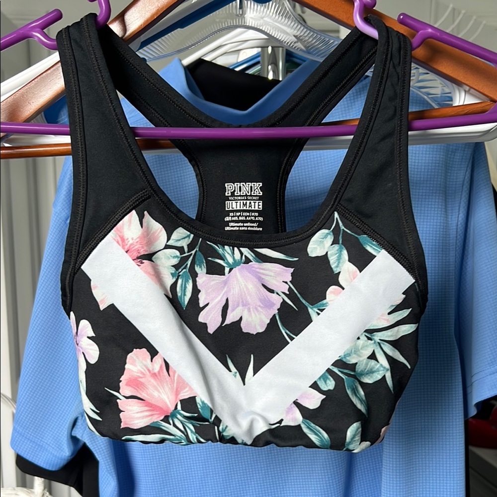 PINK Victoria's Secret Black Ultimate Sports Bra